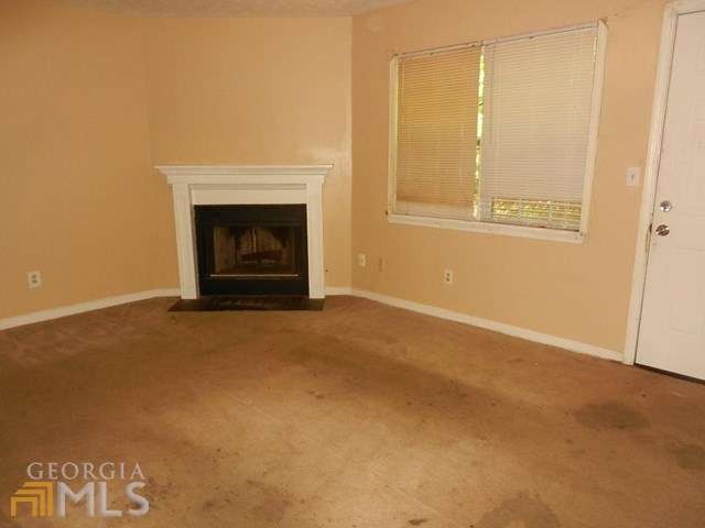 7253 Crestside Dr unit 2, Austell, GA 30168 - photo 1