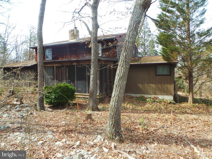 690 Sleepy View Ln, Berkeley Springs, WV 25411 - photo 1