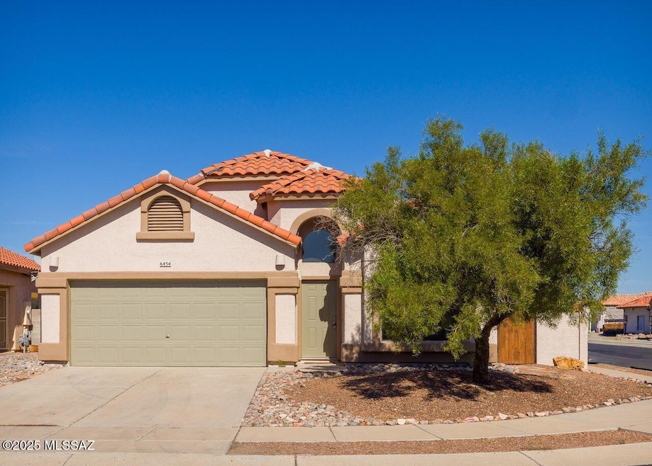 For Rent $1,995/month