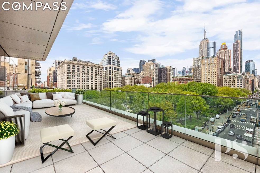 Sold $7,400,000 • Co-Listing Agent