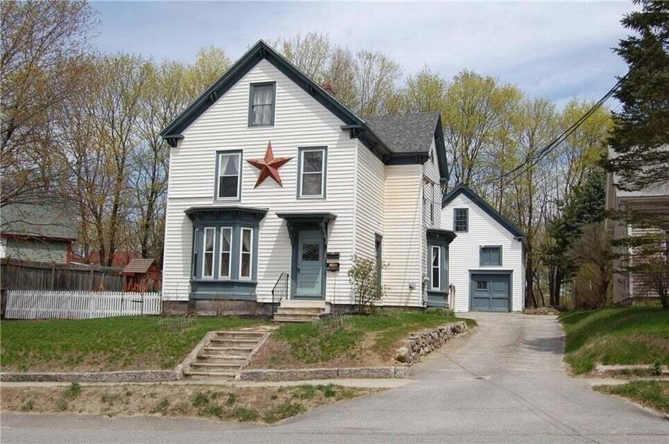 78 Elm St, Mechanic Falls, ME 04256 - photo 1