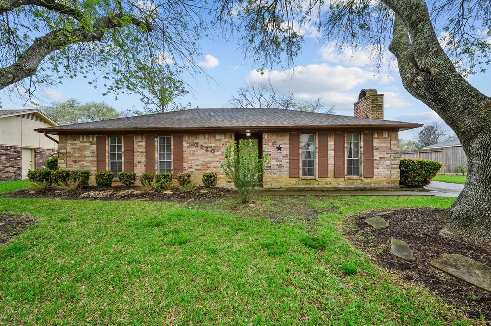 3720 Avenue R, Rosenberg, TX 77471 - photo 1