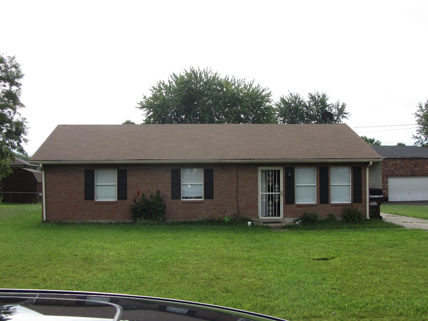 158 Mary Dr, Mount Washington, KY 40047 - photo 1