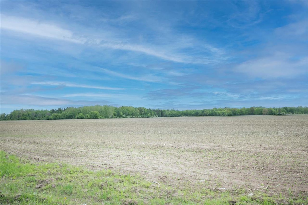 1144 N Waldo Rd, Midland, MI 48642 - photo 1