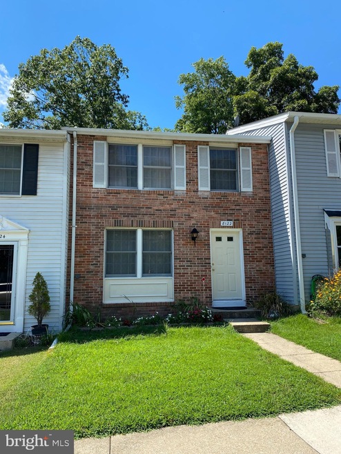 8122 Parkdale Ct, Springfield, VA 22153 - photo 1