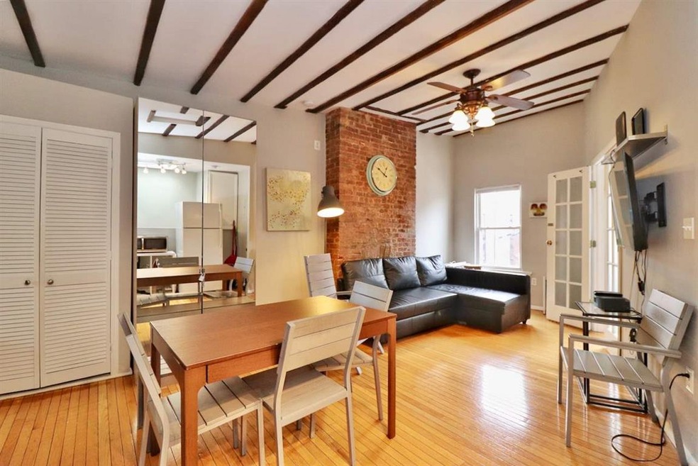 352 Varick St unit 4, Jersey City, NJ 07302 - photo 1