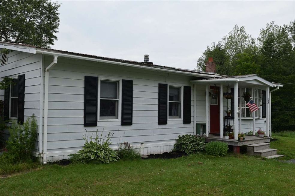 26 Pearl St, Hardwick, VT 05843 - photo 1
