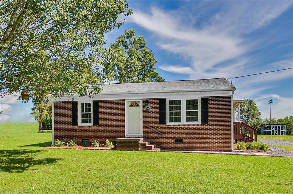 1267 Old Cox Rd, Asheboro, NC 27205 - photo 1