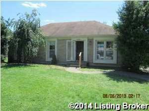 9102 Raintree Dr, Louisville, KY 40220 - photo 1