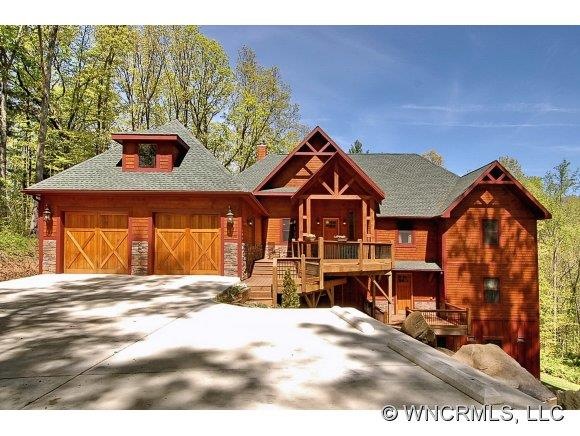 INCREDIBLE Arts & Craft Home!