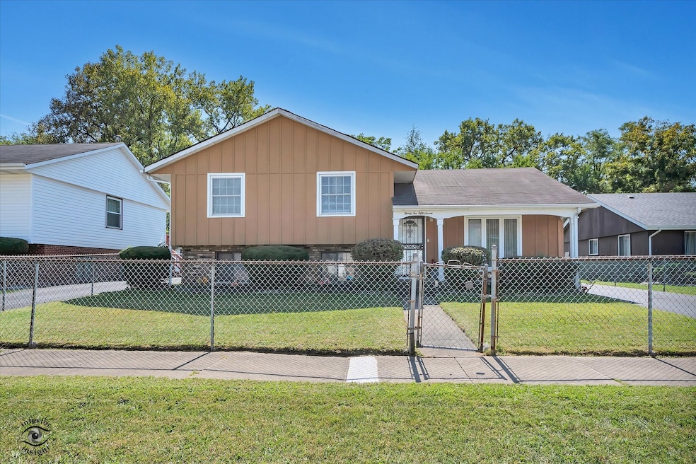 3257 Magnolia Dr, Markham, IL 60428 - photo 1