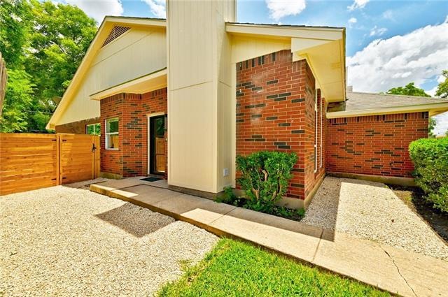 Private Front Entry