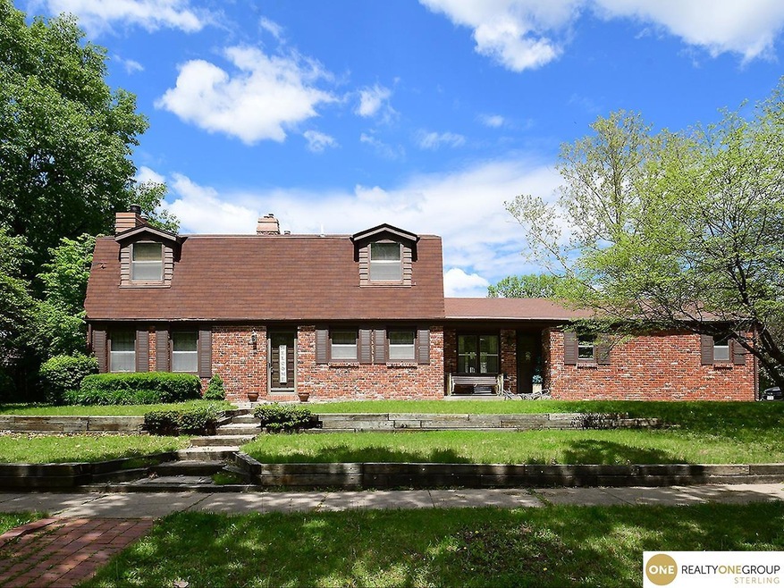 2241 Sheridan Blvd, Lincoln, NE 68502 MLS 22411570