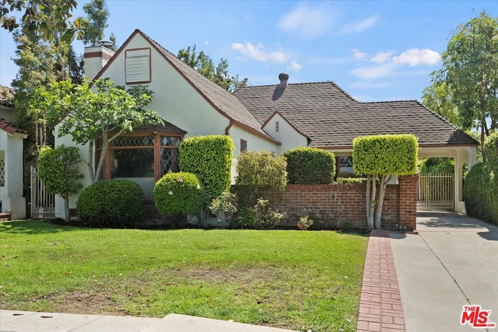 Sold $1,750,000 • Co-Listing Agent