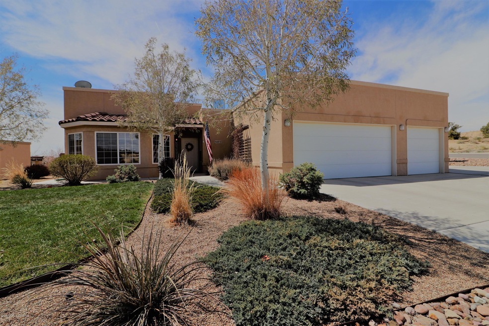 4919 Kingsway Dr, Farmington, NM 87402 - photo 1