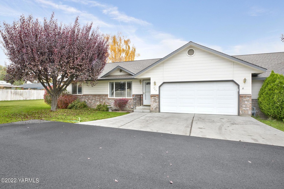 723 S 73rd Ave
