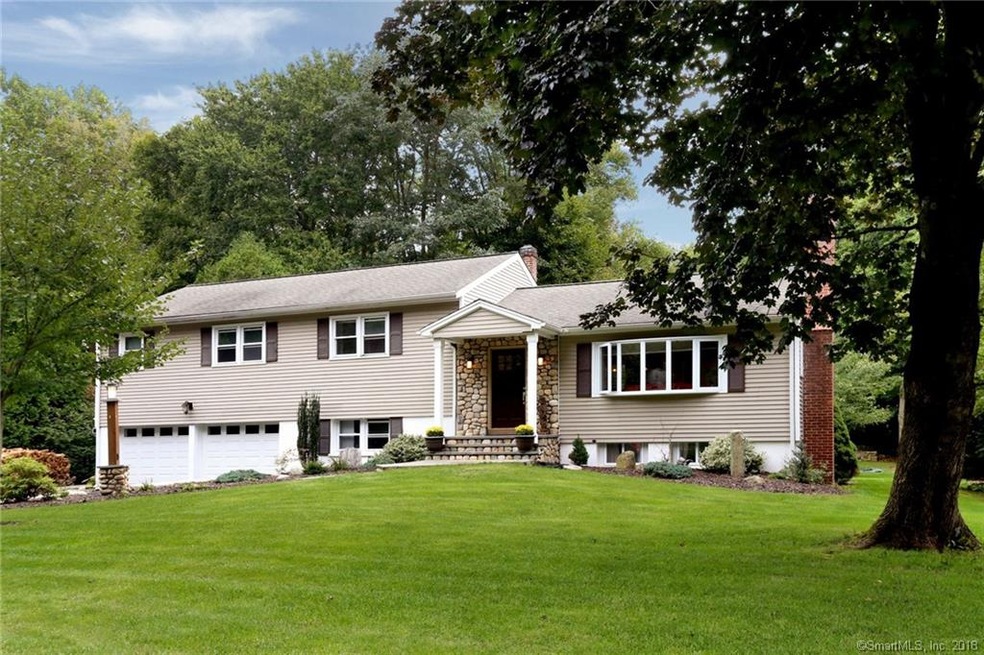 75 Old Colony Rd, Stamford, CT 06907 - photo 1