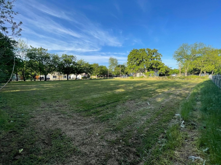 000 W Bond, Denison, TX 75020 - photo 1