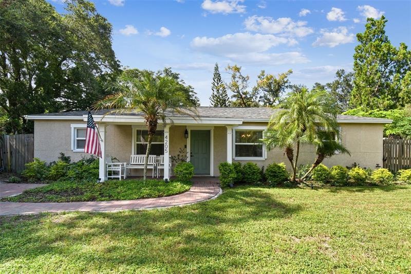 4205 W Bay View Ave, Tampa, FL 33611 - photo 1