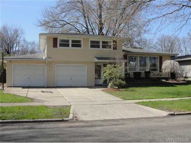 807 Ohio St, North Tonawanda, NY 14120 - photo 1