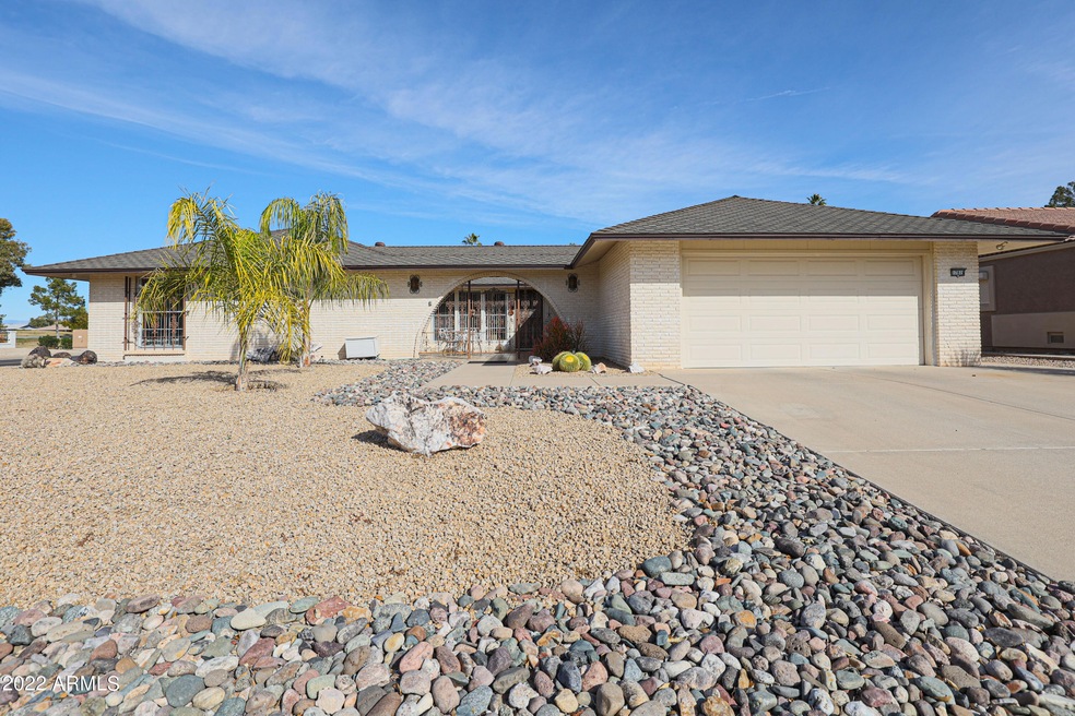17819 N Lindgren Ave, Sun City, AZ 85373 - photo 1