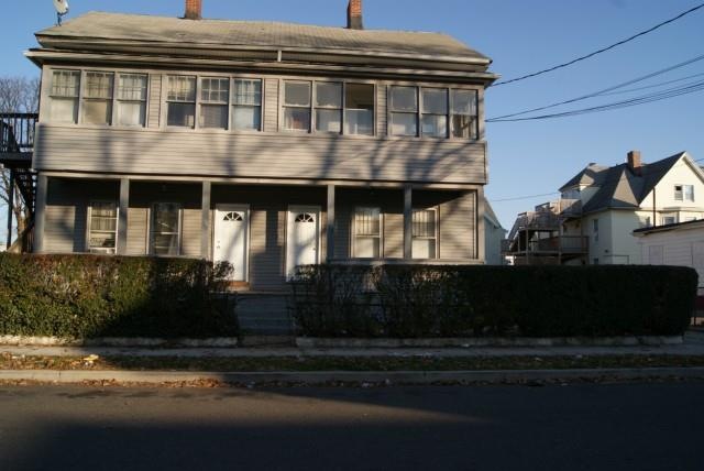 756 Kossuth St unit 1, Bridgeport, CT 06608 - photo 1