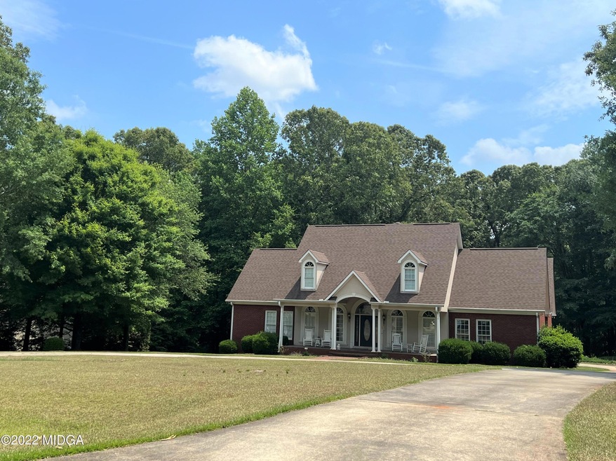 162 Cross Creek Cir, Macon, GA 31210 - photo 1