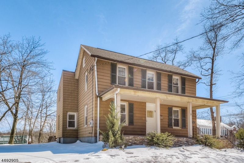 154 N Livingston Ave, Livingston, NJ 07039 - photo 1