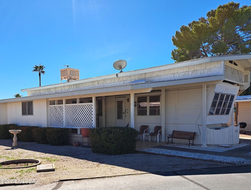 237 W Shenandoah