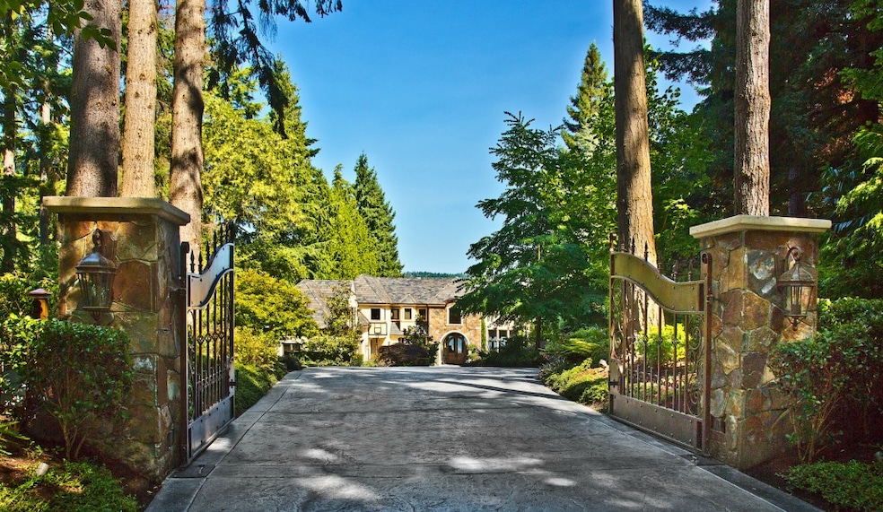 4242 Hunts Point Rd, Hunts Point, WA 98004 - photo 1