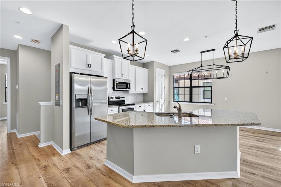 Pending $374,900 • Co-Listing Agent