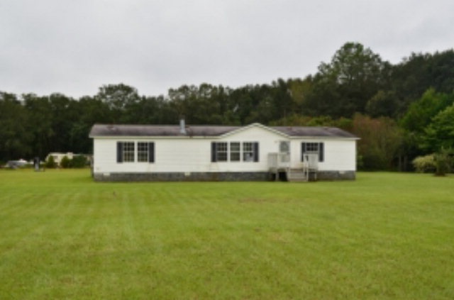 569 Henry Rd, Sylvester, GA 31791 - photo 1