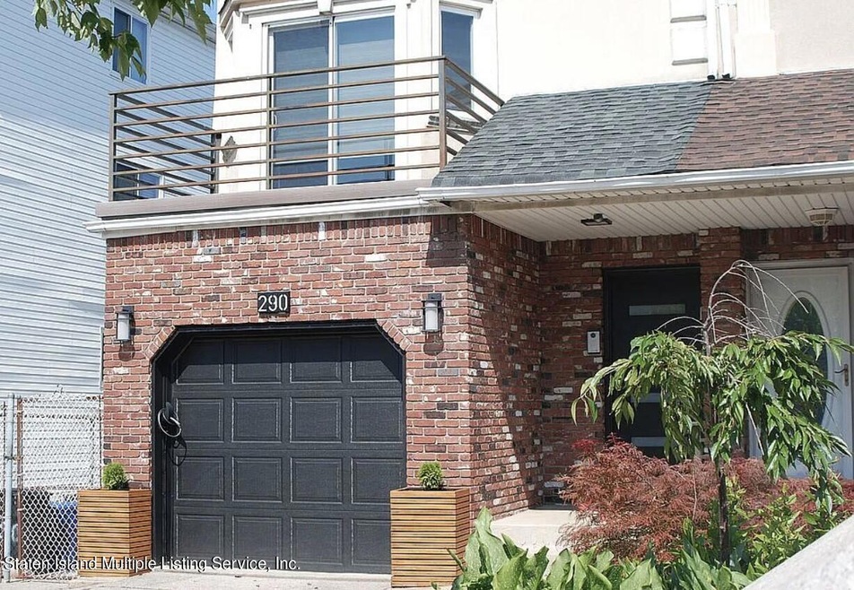 290 Merrymount St, Staten Island, NY 10314 - photo 1
