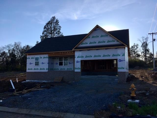 129 Bluegrass Dr, Shelbyville, TN 37160 - photo 1