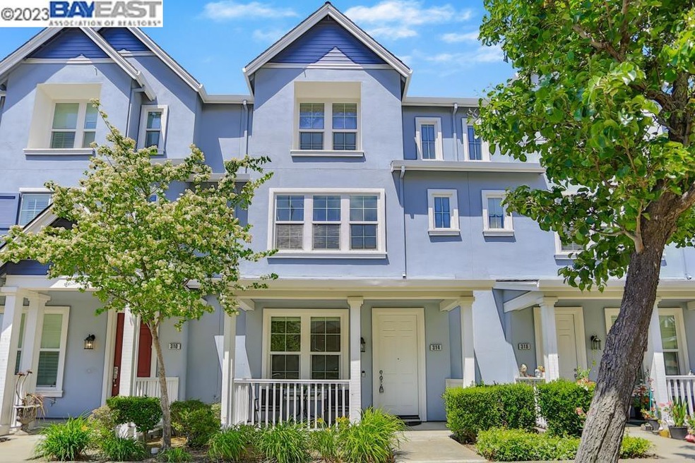 314 Village Ln, Richmond, CA 94801 - photo 1