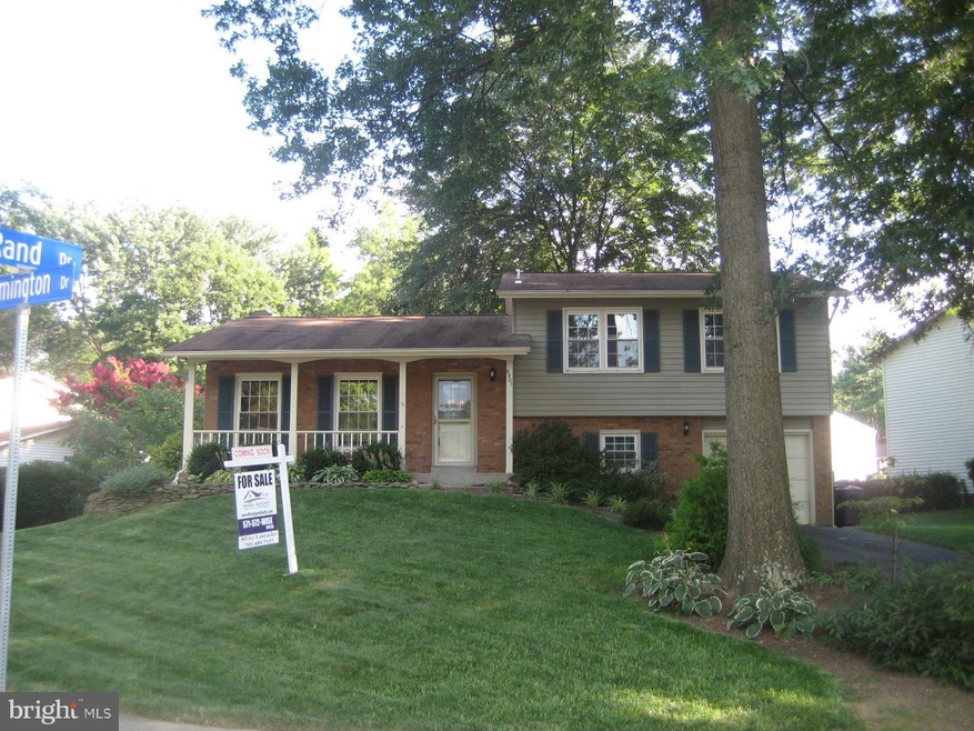 9901 Rand Dr, Burke, VA 22015 - photo 1