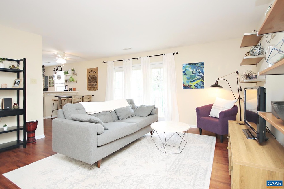 1508 Villa Terrace unit E, Charlottesville, VA 22903 - photo 1