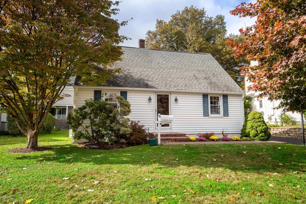 33 Thornhill Rd, Riverside, CT 06878 - photo 1