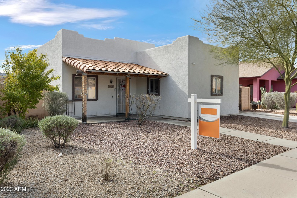 1409 E Apollo Rd-3