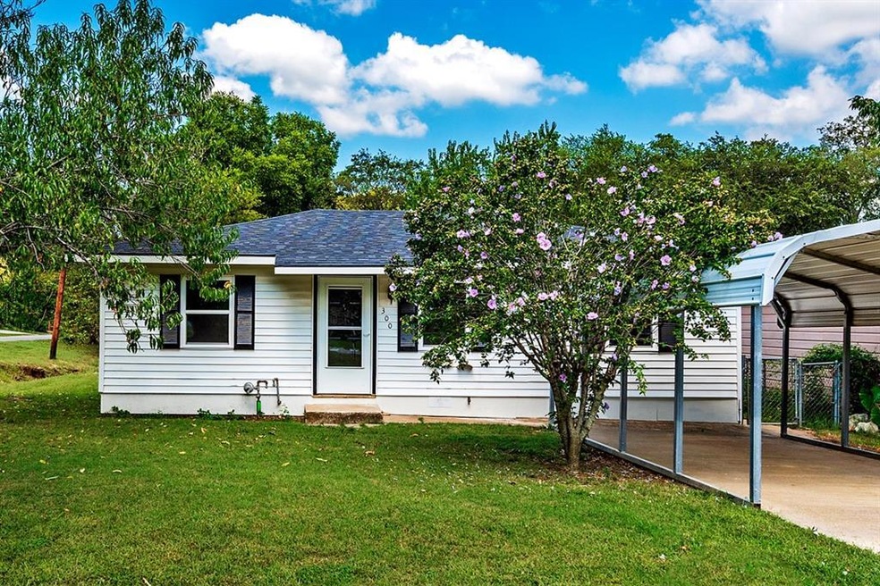 300 Main St, Pottsboro, TX 75076 - photo 1