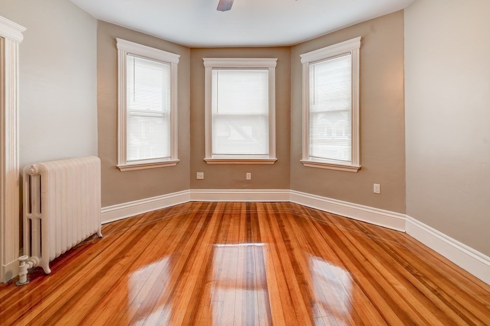 109 Harrishof St unit 3, Dorchester, MA 02121 - photo 1