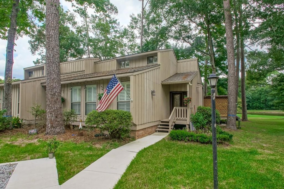 665 N Beau Chene Dr unit 32, Mandeville, LA 70471 - photo 1