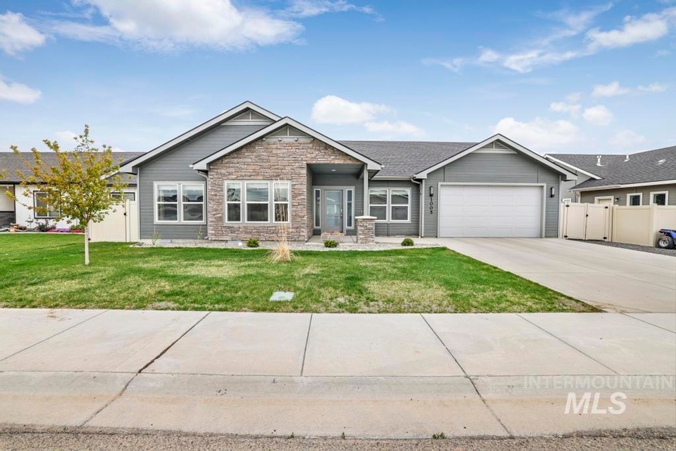 1005 Kenbrook Loop, Twin Falls, ID 83301 - photo 1
