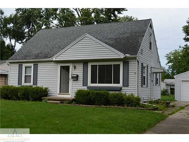 1139 Willow St, Grand Ledge, MI 48837 - photo 1
