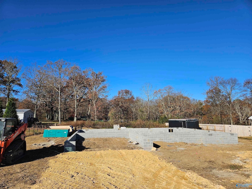 970 Creekstone Point Dr NE, Fort Payne, AL 35967 - photo 1