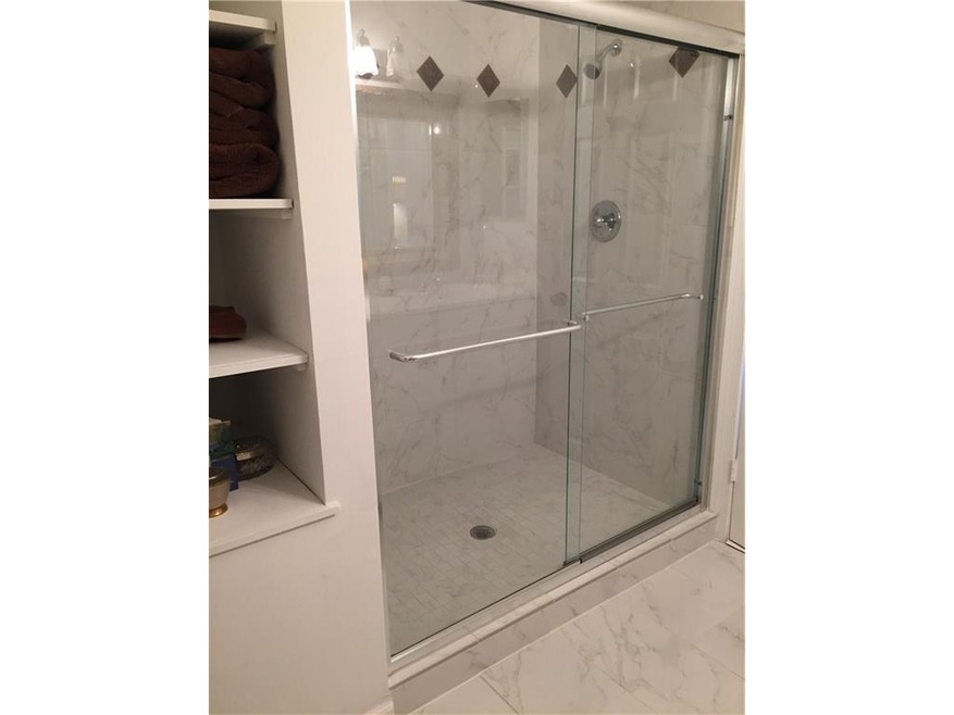 722 Olde Towne Ln, Marietta, GA 30068 - photo 1