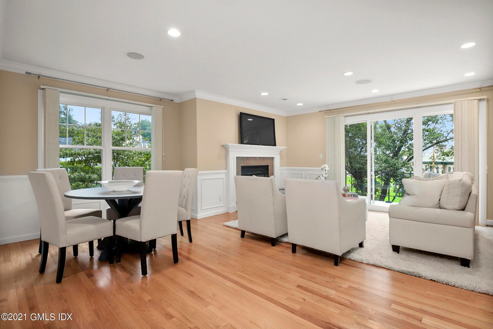 100 Strickland Rd Unit 1 Cos-print-054-0