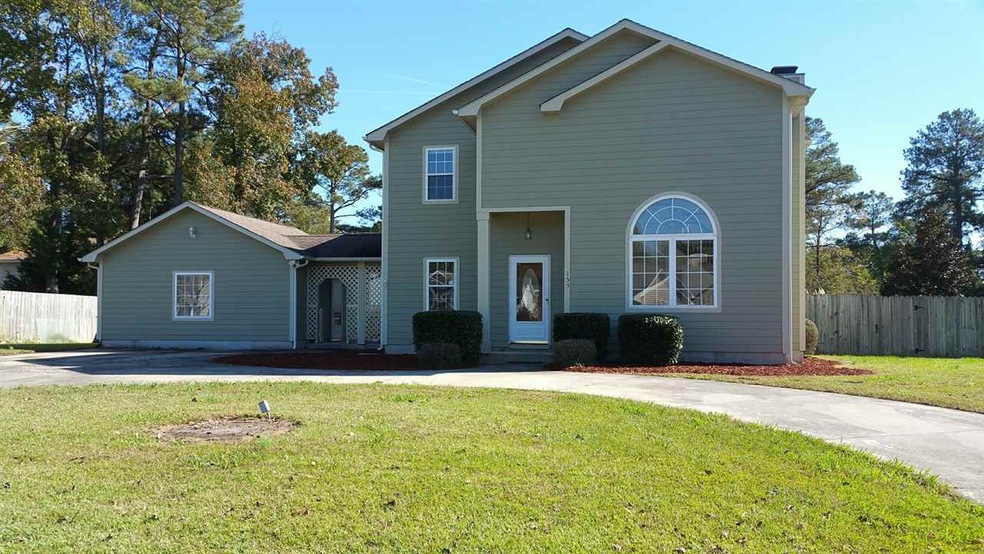 153 Settlers Cir, Jacksonville, NC 28546 - photo 1