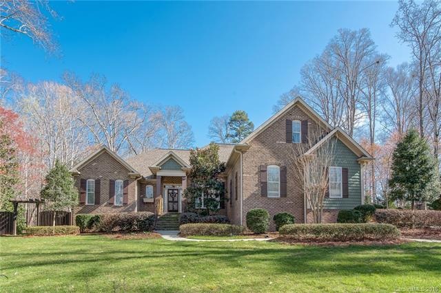 Welcome to 2205 Winding Oaks Trl