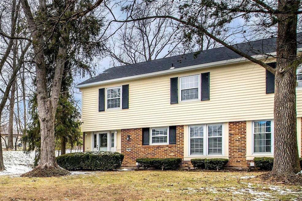 783 Amolac Dr, Saint Louis, MO 63141 - photo 1